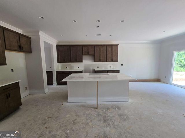 372 Conifer Lane, Ball Ground, GA 30107