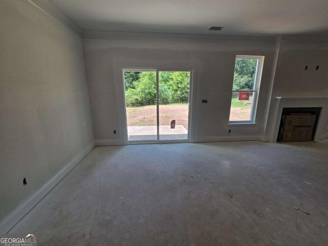 372 Conifer Lane, Ball Ground, GA 30107