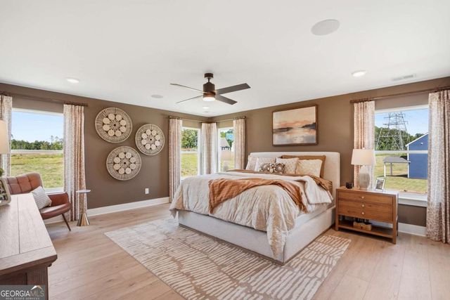 372 Conifer Lane, Ball Ground, GA 30107