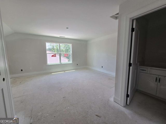 372 Conifer Lane, Ball Ground, GA 30107