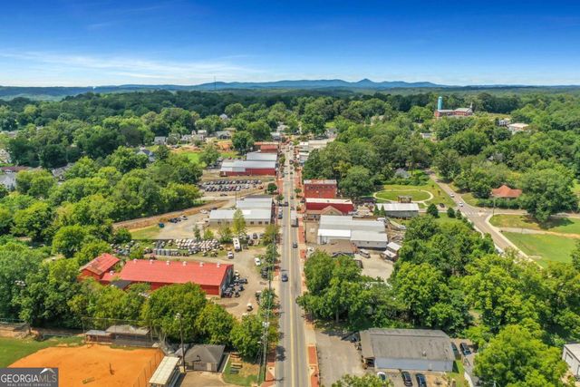 372 Conifer Lane, Ball Ground, GA 30107