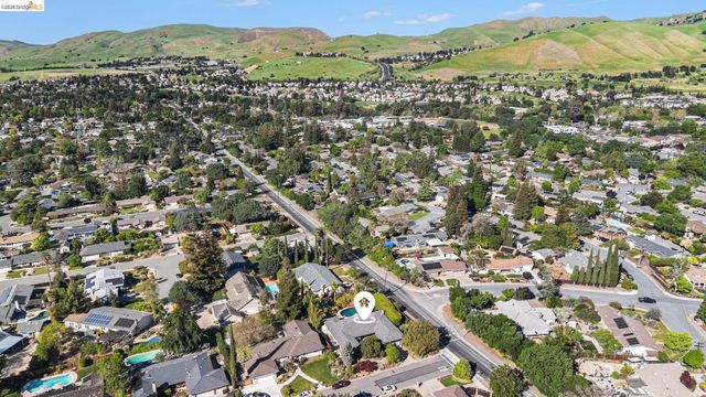 5849 Mitchell Canyon CT, Clayton, CA 94517