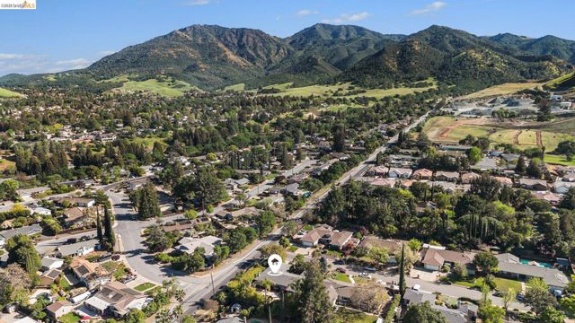 5849 Mitchell Canyon CT, Clayton, CA 94517