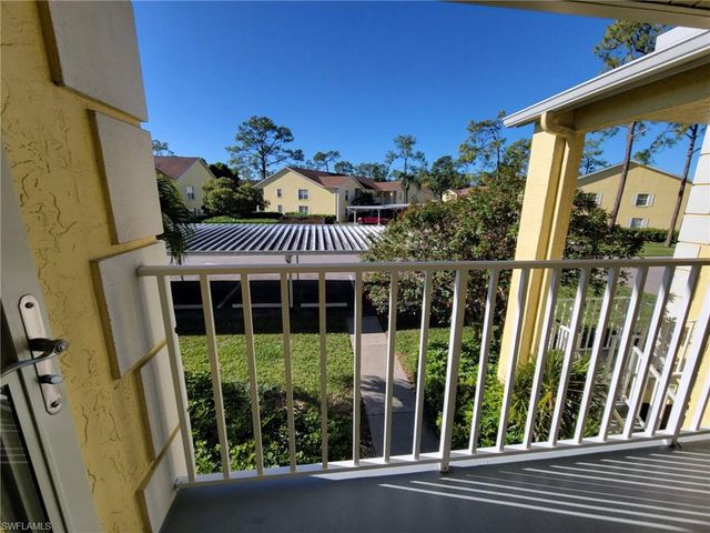 2618 Kings Lake BLVD 2-202, Naples, FL 34112