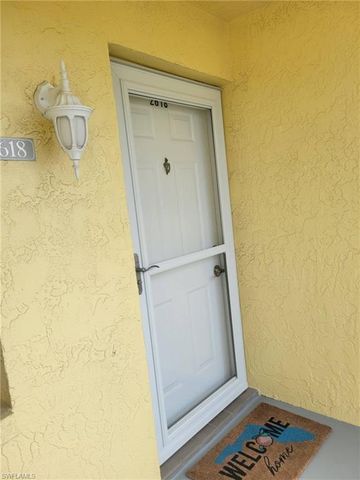 2618 Kings Lake BLVD 2-202, Naples, FL 34112
