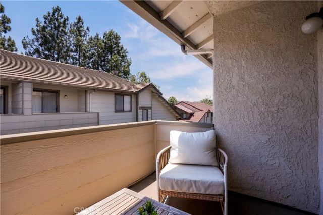 68 Maegan 7, Thousand Oaks, CA 91362