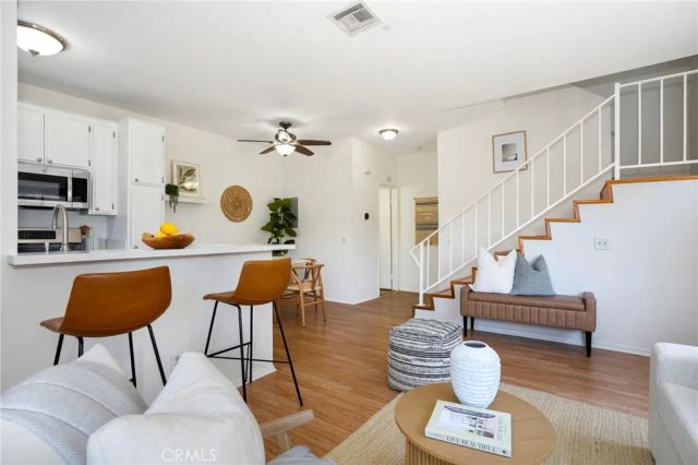 68 Maegan 7, Thousand Oaks, CA 91362