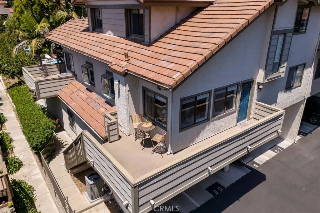 68 Maegan 7, Thousand Oaks, CA 91362