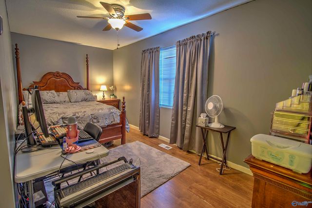 110 Willis Shavers Street, Hollywood, AL 35752