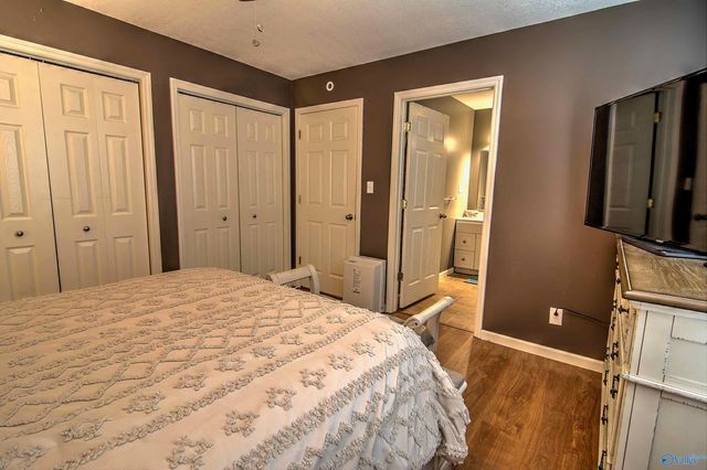 110 Willis Shavers Street, Hollywood, AL 35752