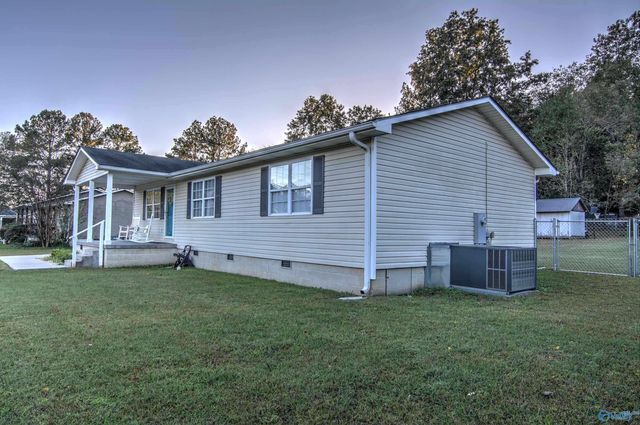 110 Willis Shavers Street, Hollywood, AL 35752