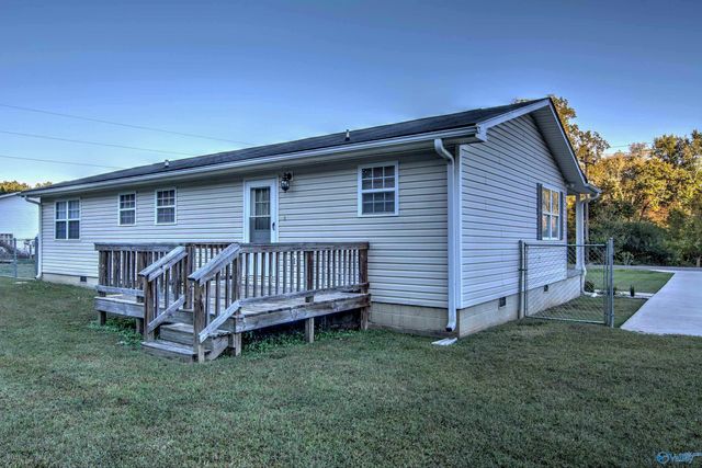 110 Willis Shavers Street, Hollywood, AL 35752