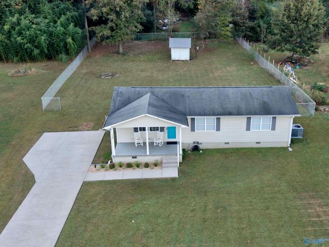 110 Willis Shavers Street, Hollywood, AL 35752