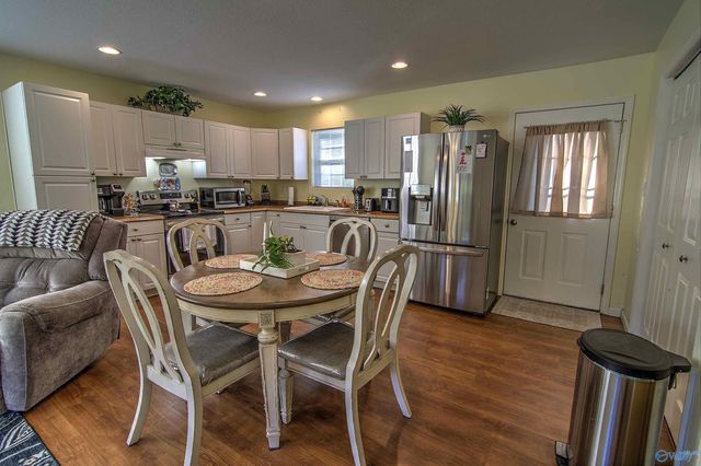 110 Willis Shavers Street, Hollywood, AL 35752