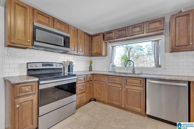 453 EXETER DRIVE, Birmingham, AL 35206