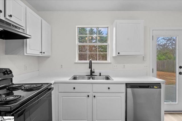 203 Tripmont Court, Simpsonville, SC 29680