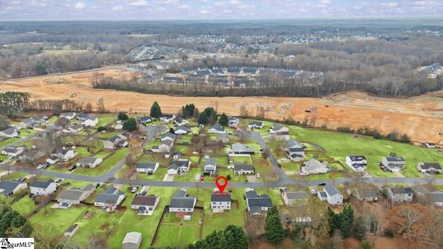 203 Tripmont Court, Simpsonville, SC 29680