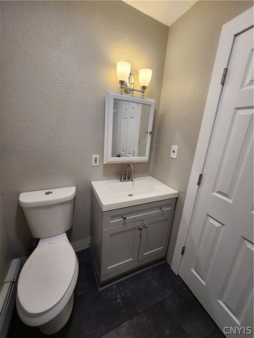 6626 State Route 31, Cicero, NY 13039