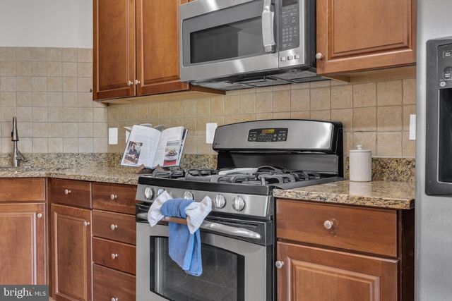 22637 SETTLERS TRAIL TER, Brambleton, VA 20148