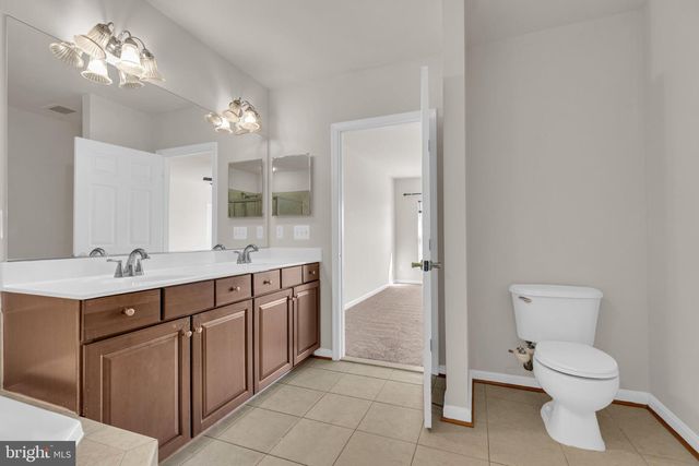 22637 SETTLERS TRAIL TER, Brambleton, VA 20148