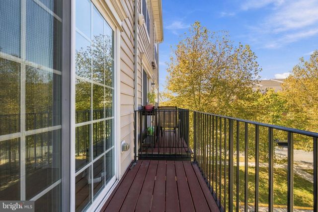 22637 SETTLERS TRAIL TER, Brambleton, VA 20148
