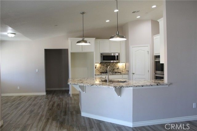 7331 I Avenue, Hesperia, CA 92345