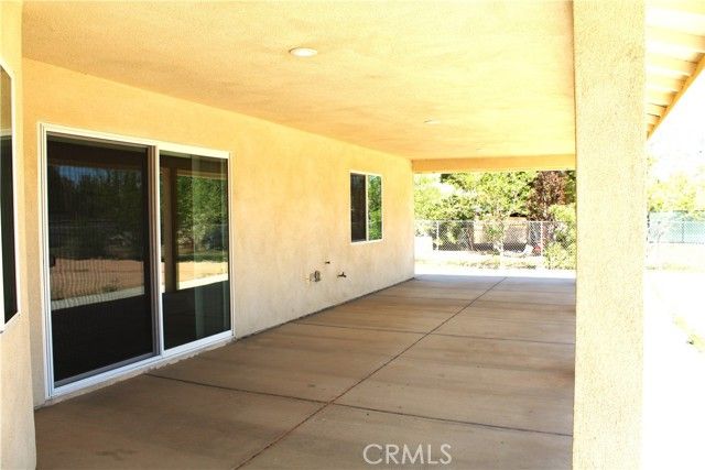 7331 I Avenue, Hesperia, CA 92345