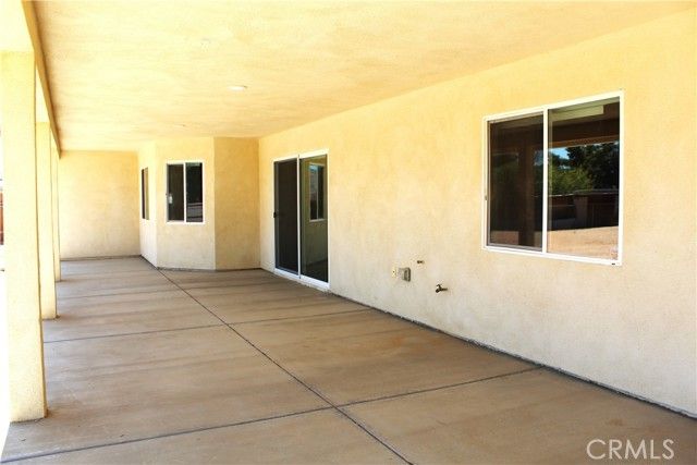 7331 I Avenue, Hesperia, CA 92345