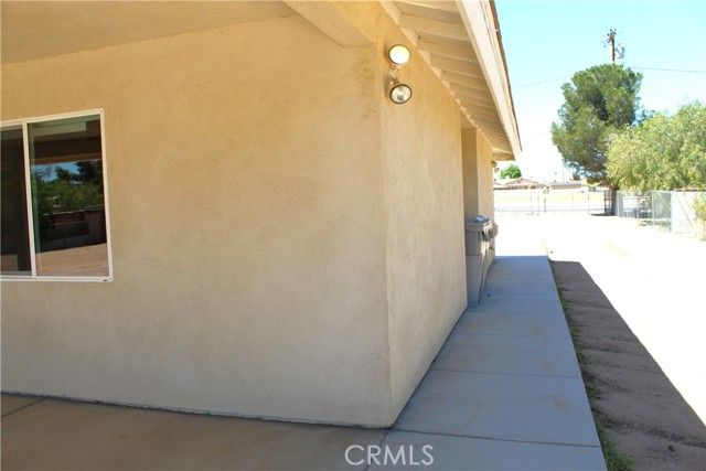 7331 I Avenue, Hesperia, CA 92345