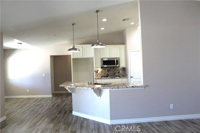 7331 I Avenue, Hesperia, CA 92345