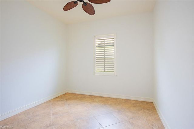 7643 Cottesmore DR, Naples, FL 34113