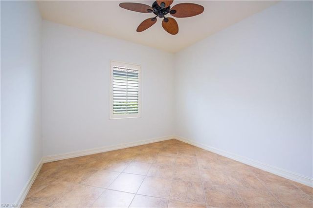 7643 Cottesmore DR, Naples, FL 34113