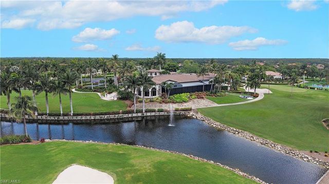 7643 Cottesmore DR, Naples, FL 34113