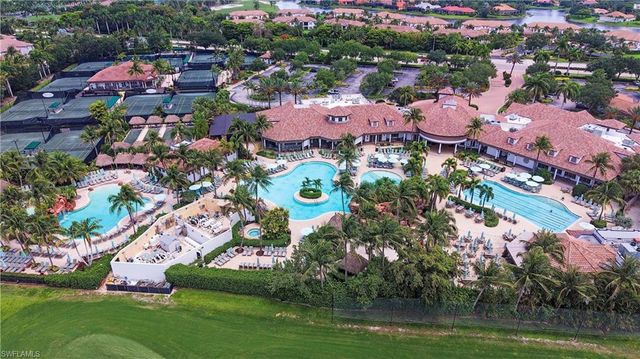 7643 Cottesmore DR, Naples, FL 34113