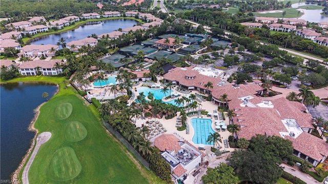7643 Cottesmore DR, Naples, FL 34113
