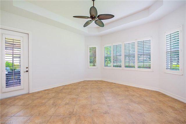 7643 Cottesmore DR, Naples, FL 34113