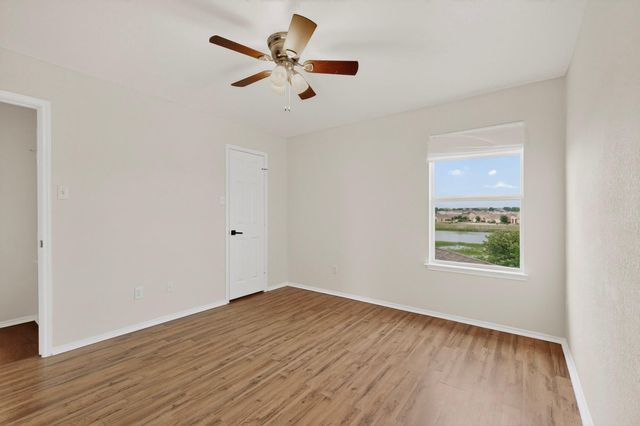 149 Mallard LN, Leander, TX 78641