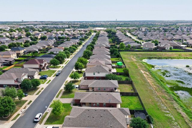149 Mallard LN, Leander, TX 78641