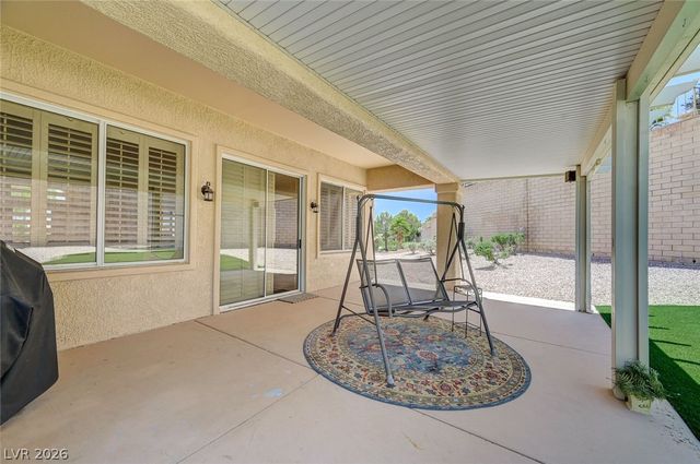 10613 Spring Garden Court, Las Vegas, NV 89134