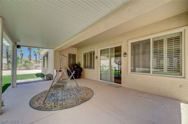 10613 Spring Garden Court, Las Vegas, NV 89134