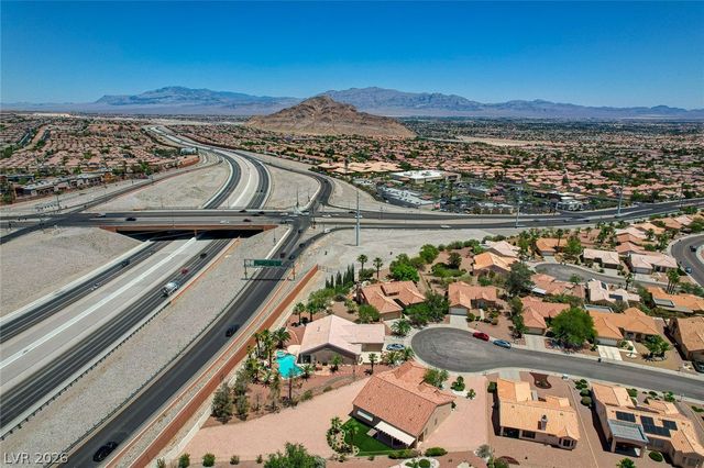 10613 Spring Garden Court, Las Vegas, NV 89134