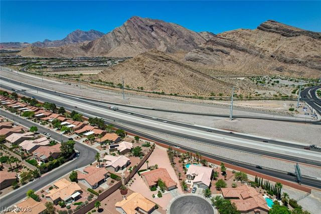 10613 Spring Garden Court, Las Vegas, NV 89134
