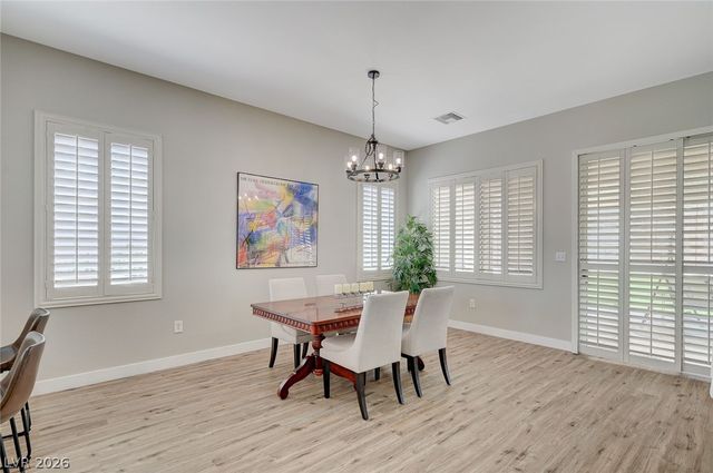 10613 Spring Garden Court, Las Vegas, NV 89134
