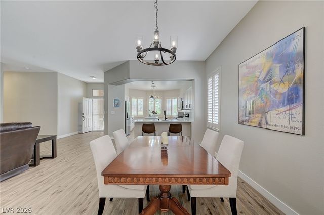 10613 Spring Garden Court, Las Vegas, NV 89134