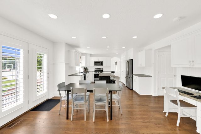 45 N MOUNTAIN VISTAS RD, Kaysville, UT 84037