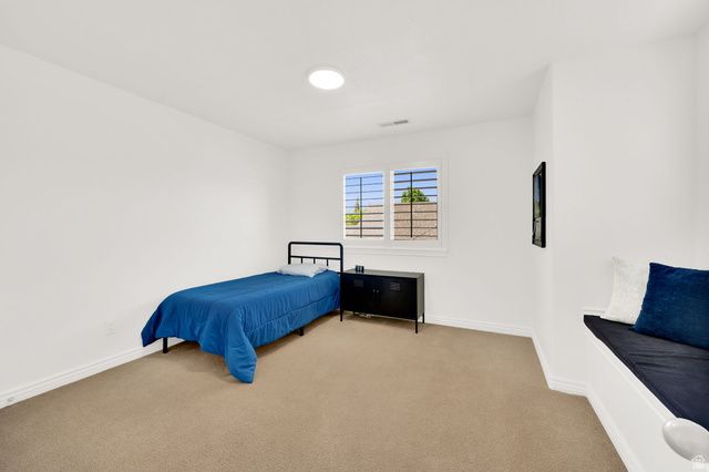 45 N MOUNTAIN VISTAS RD, Kaysville, UT 84037