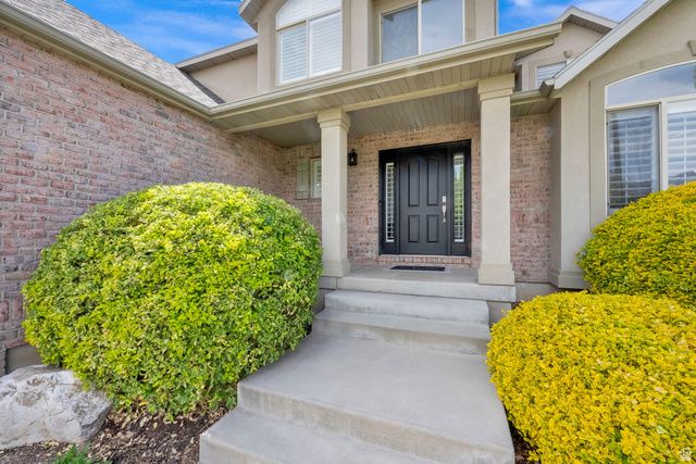 45 N MOUNTAIN VISTAS RD, Kaysville, UT 84037