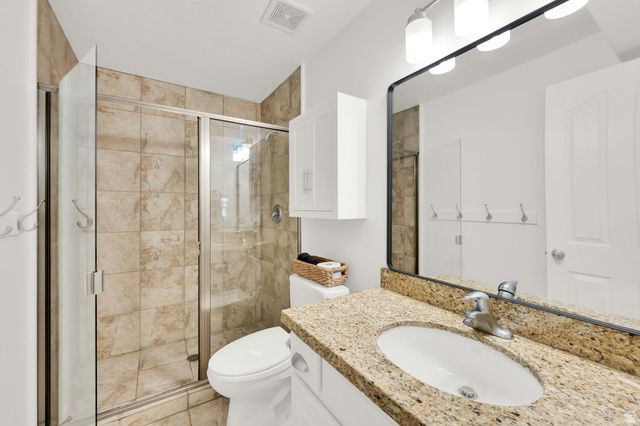 45 N MOUNTAIN VISTAS RD, Kaysville, UT 84037