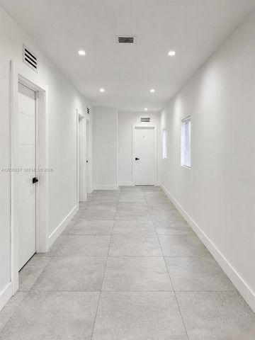 1733 NW 16th St 3, Miami, FL 33125