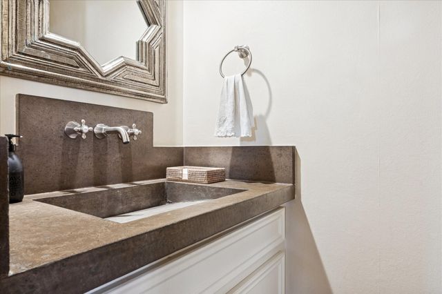 2006 Potomac Drive A, Houston, TX 77057